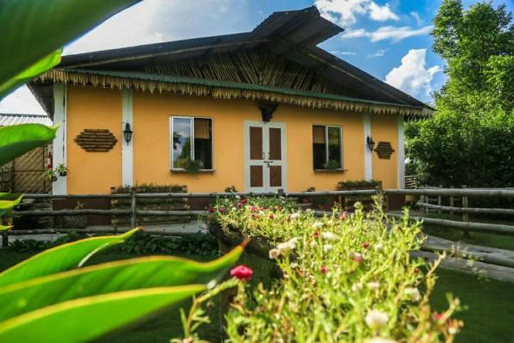 Longchen Homestay Dimāpur Εξωτερικό φωτογραφία